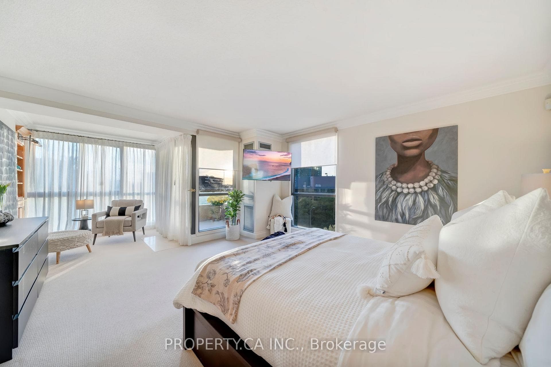 1 Concorde Place Unit 606 photo 18