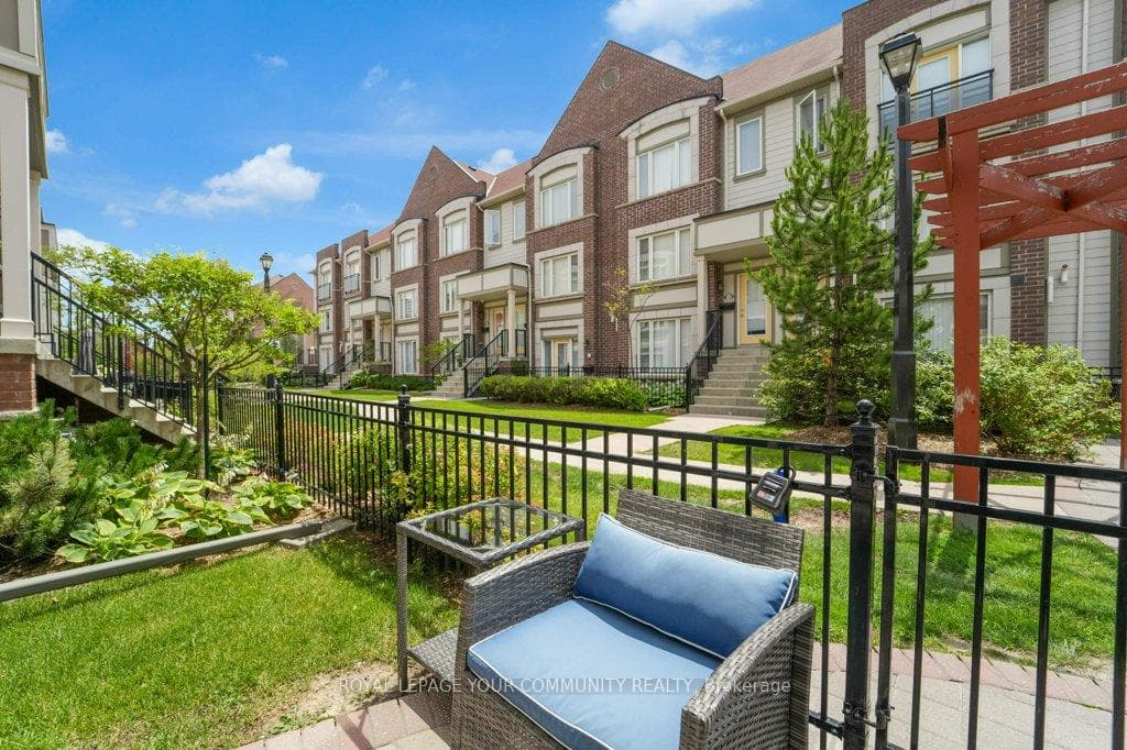 Terrace of 53 Burton Howard Drive