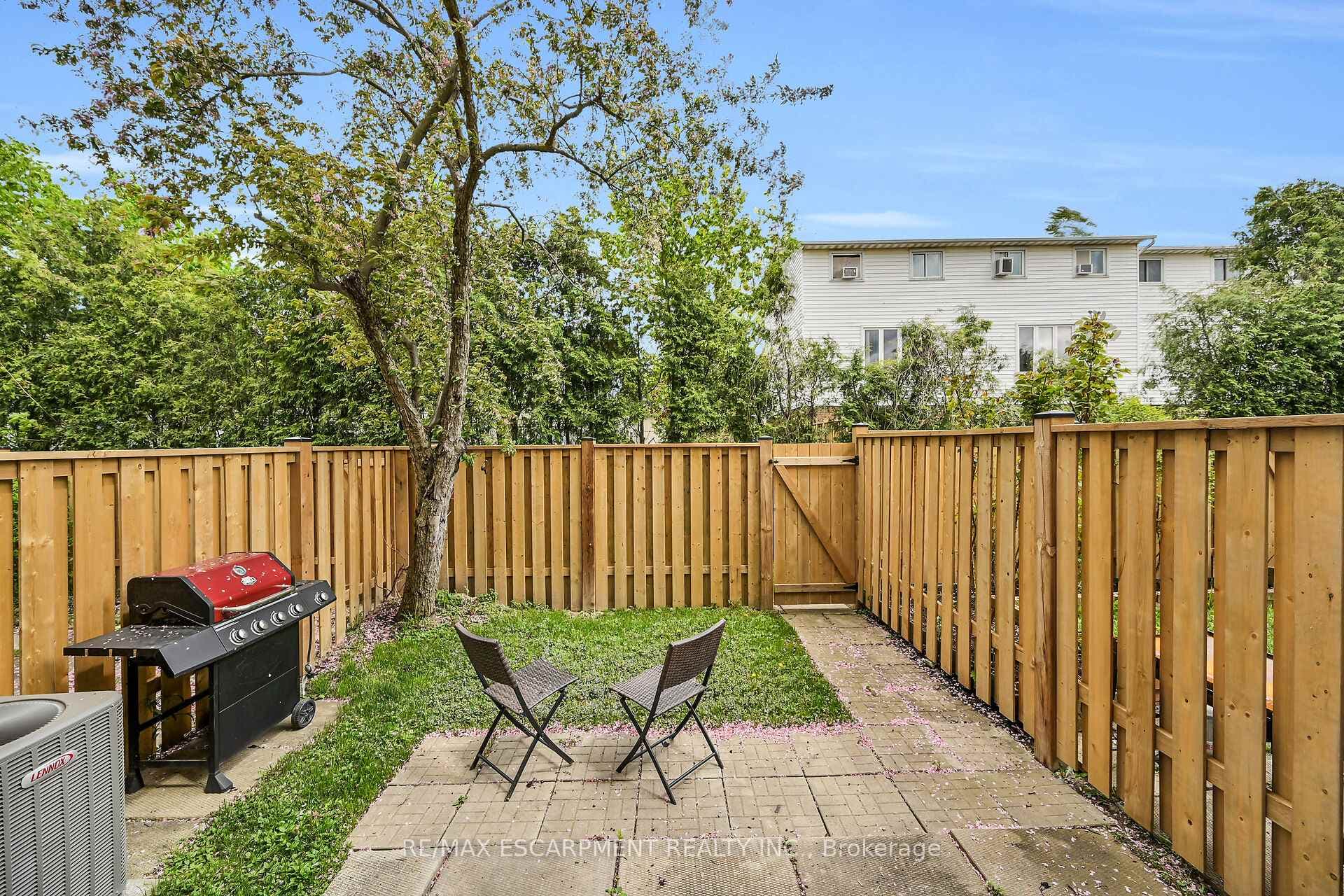 25 Bryna Avenue Unit N photo 34