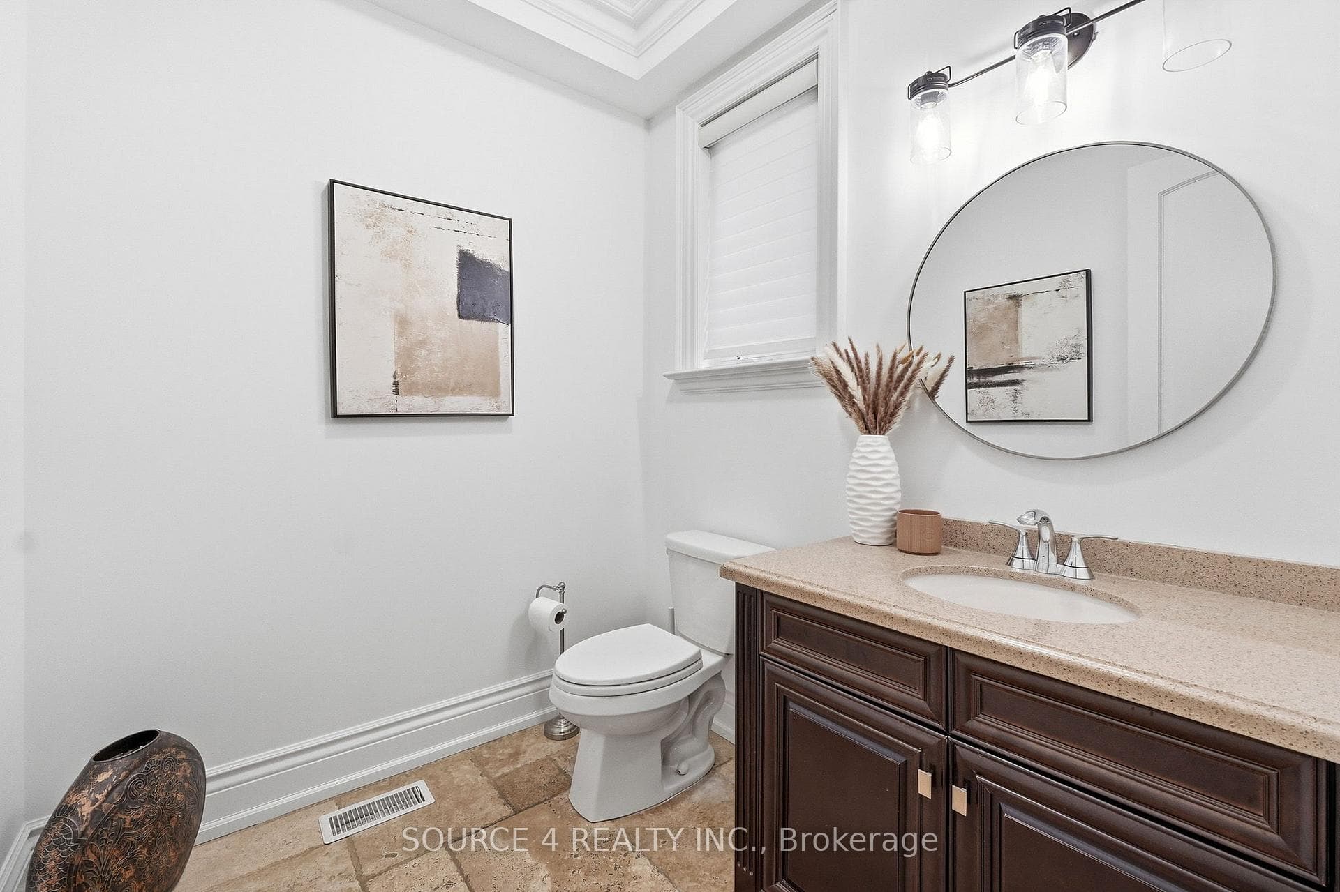 39 Amesbury Drive photo 18