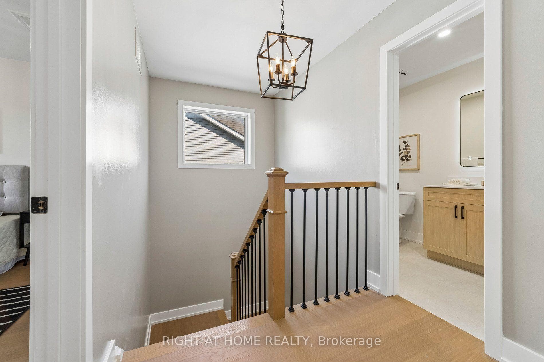 16 Ian Fleming Crescent photo 25