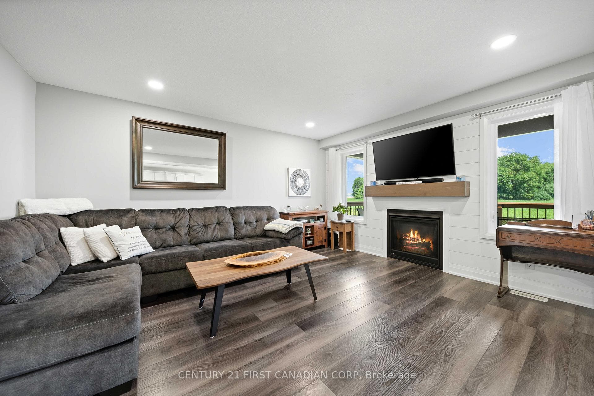 150 Gilmour Drive photo 27