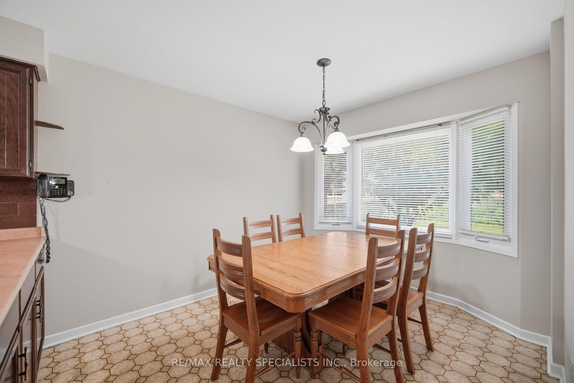 18 Jill Crescent photo 14