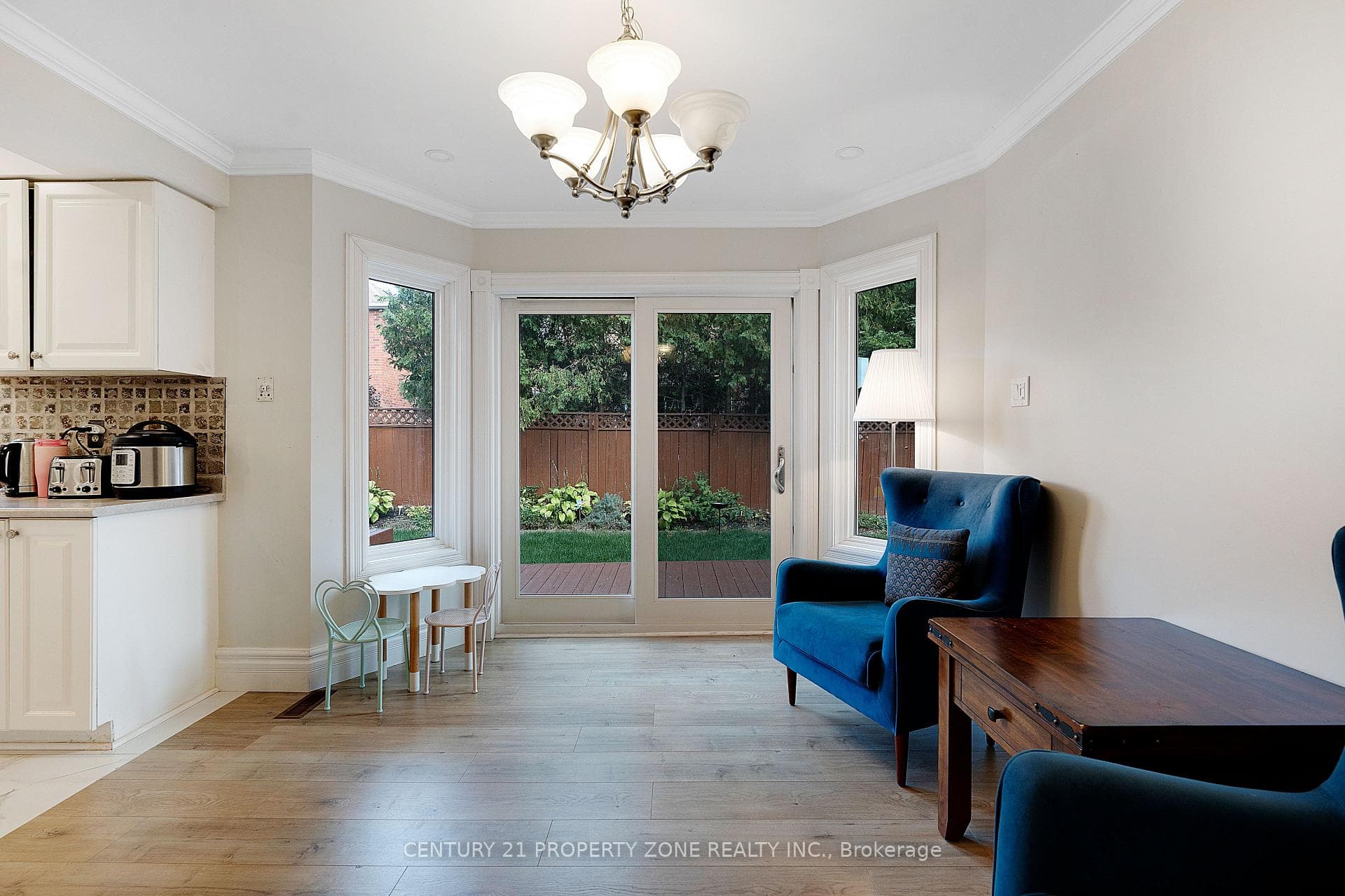 30 Cox Crescent photo 26