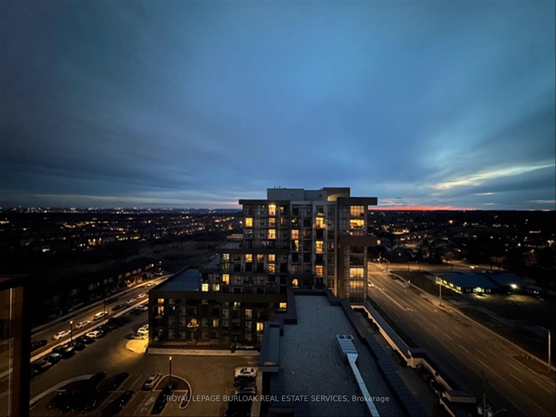 460 Dundas Street Unit 1212 photo 6