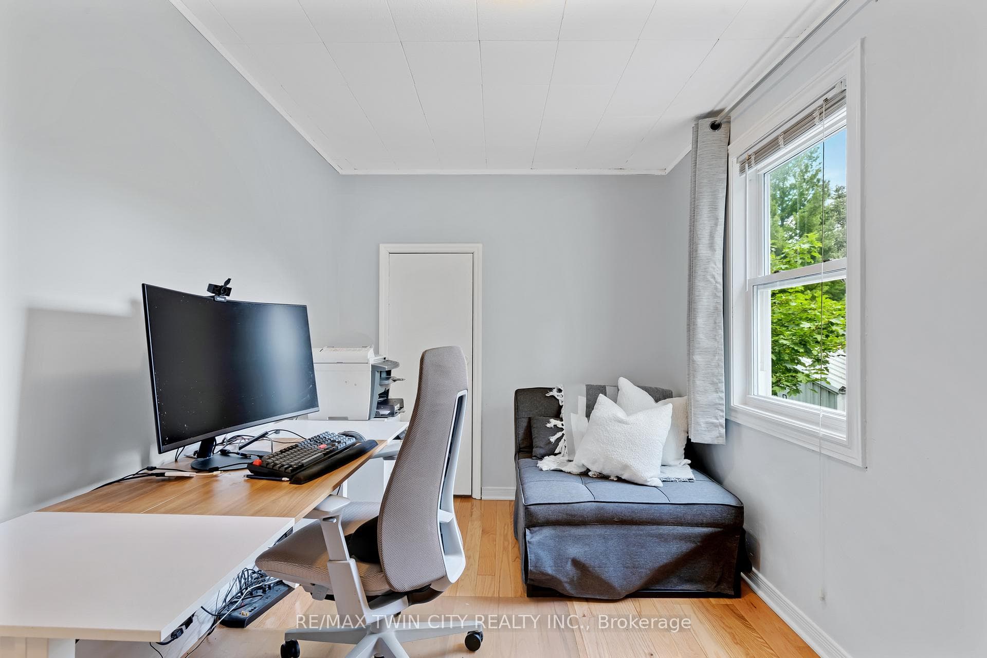 161 Hedley Street photo 23