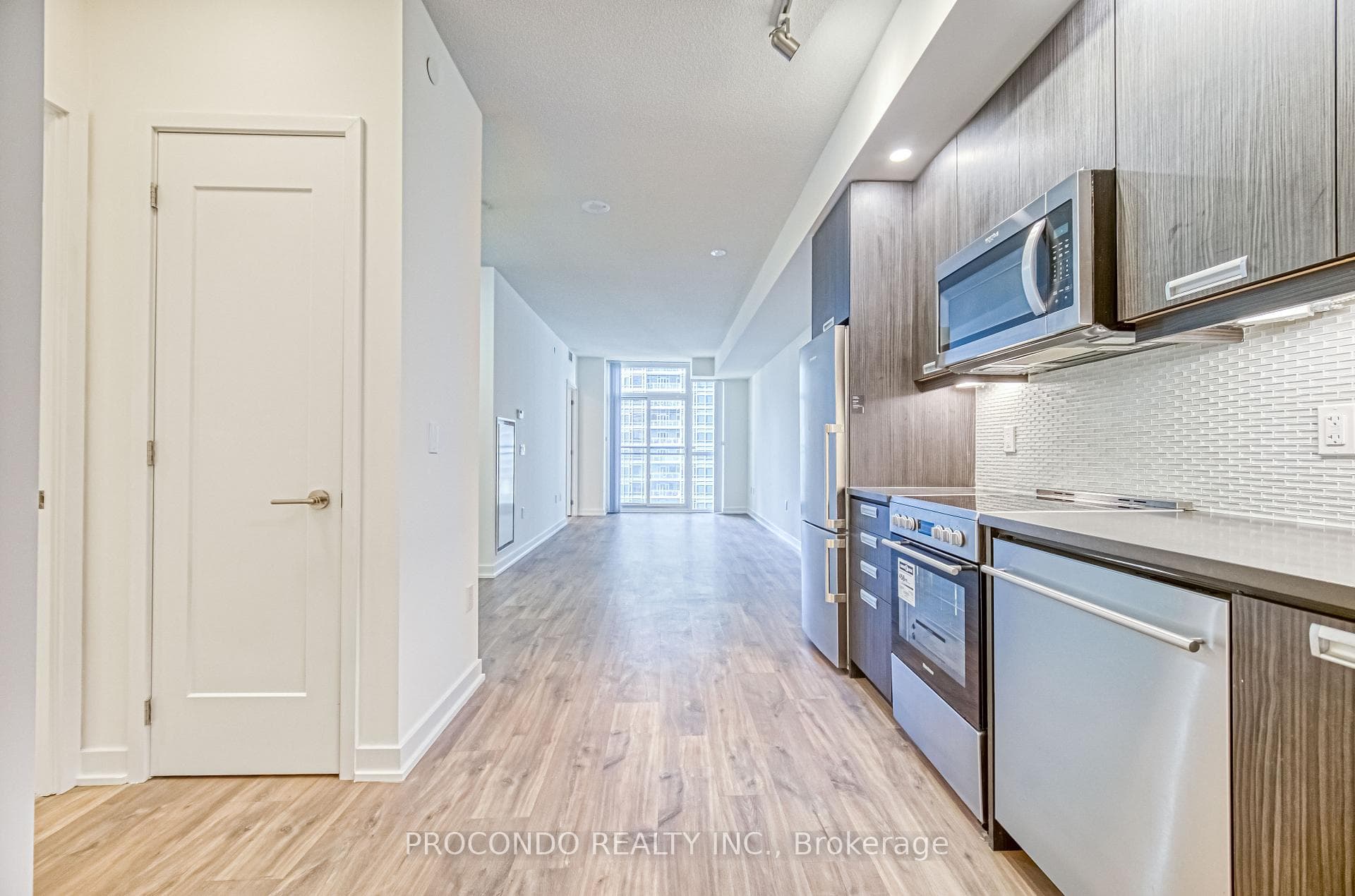 99 John Street Unit 1405 photo 9