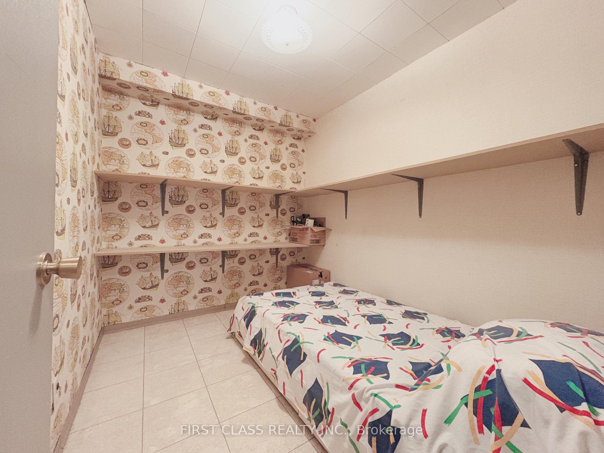 81 Clancy Drive photo 20