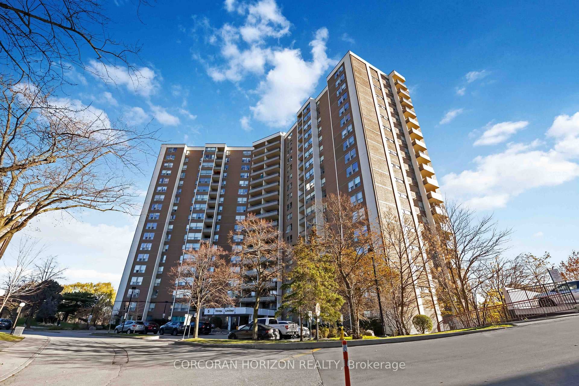 5 Vicora Linkway N/A Unit 1710 photo 28