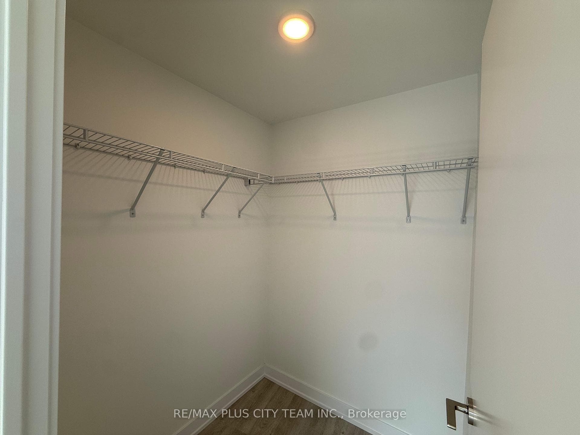 15 Richardson Street Unit 1007 photo 6