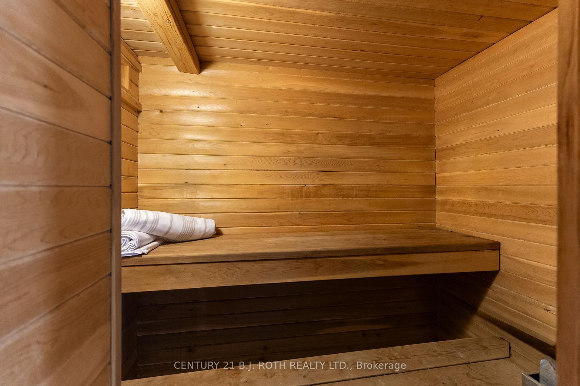 Sauna in the basement