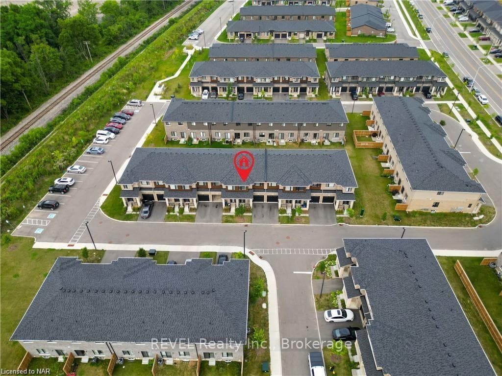 520 GREY Street Unit 29 photo 3