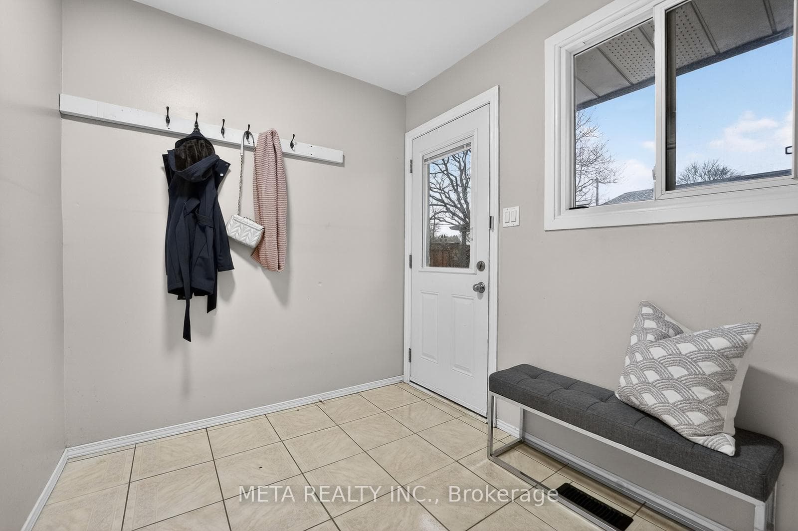 Mudroom/ Side entrance
