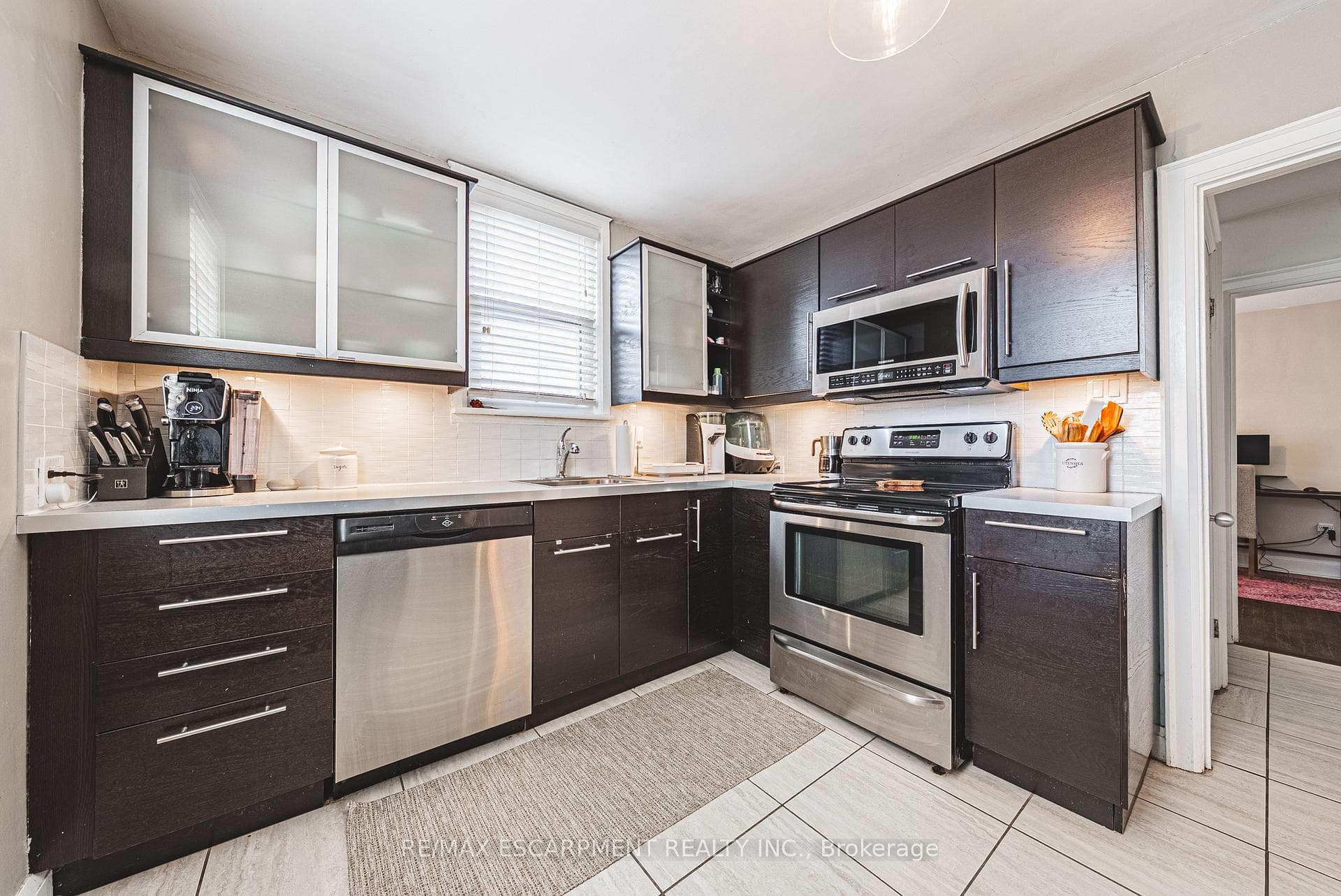 239 Rosewood Road photo 10