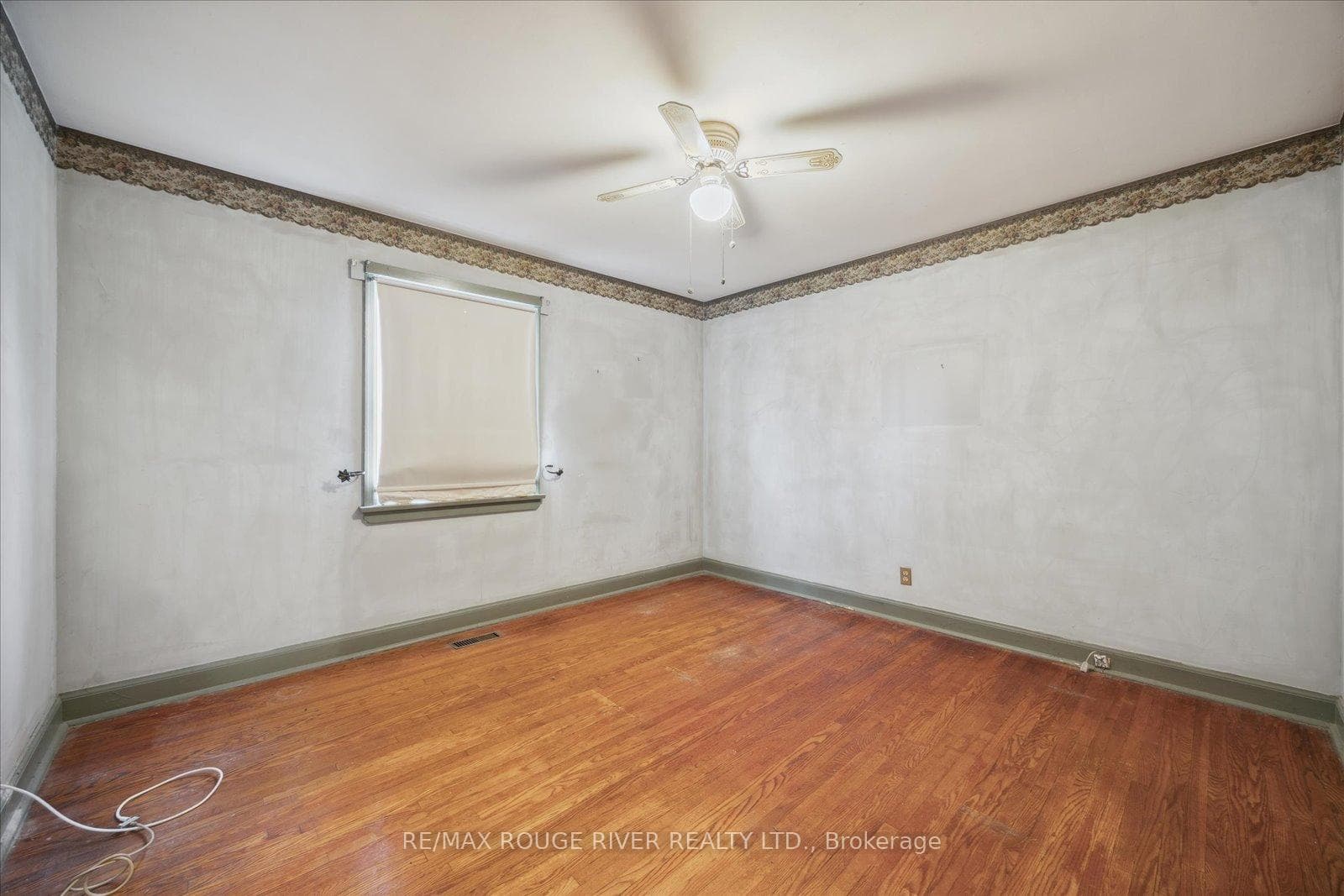 9 Orchard View Boulevard photo 19