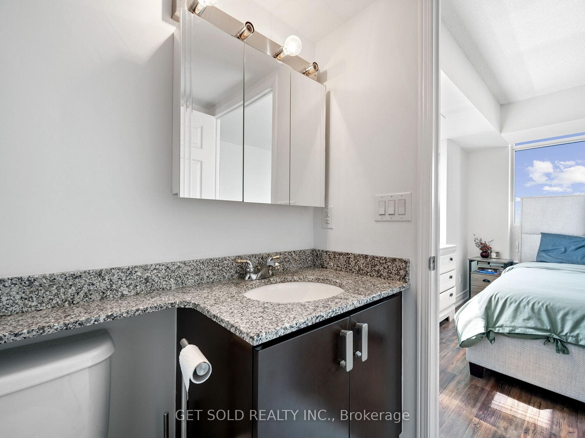 3 Michael Power Place Unit 1808 photo 12