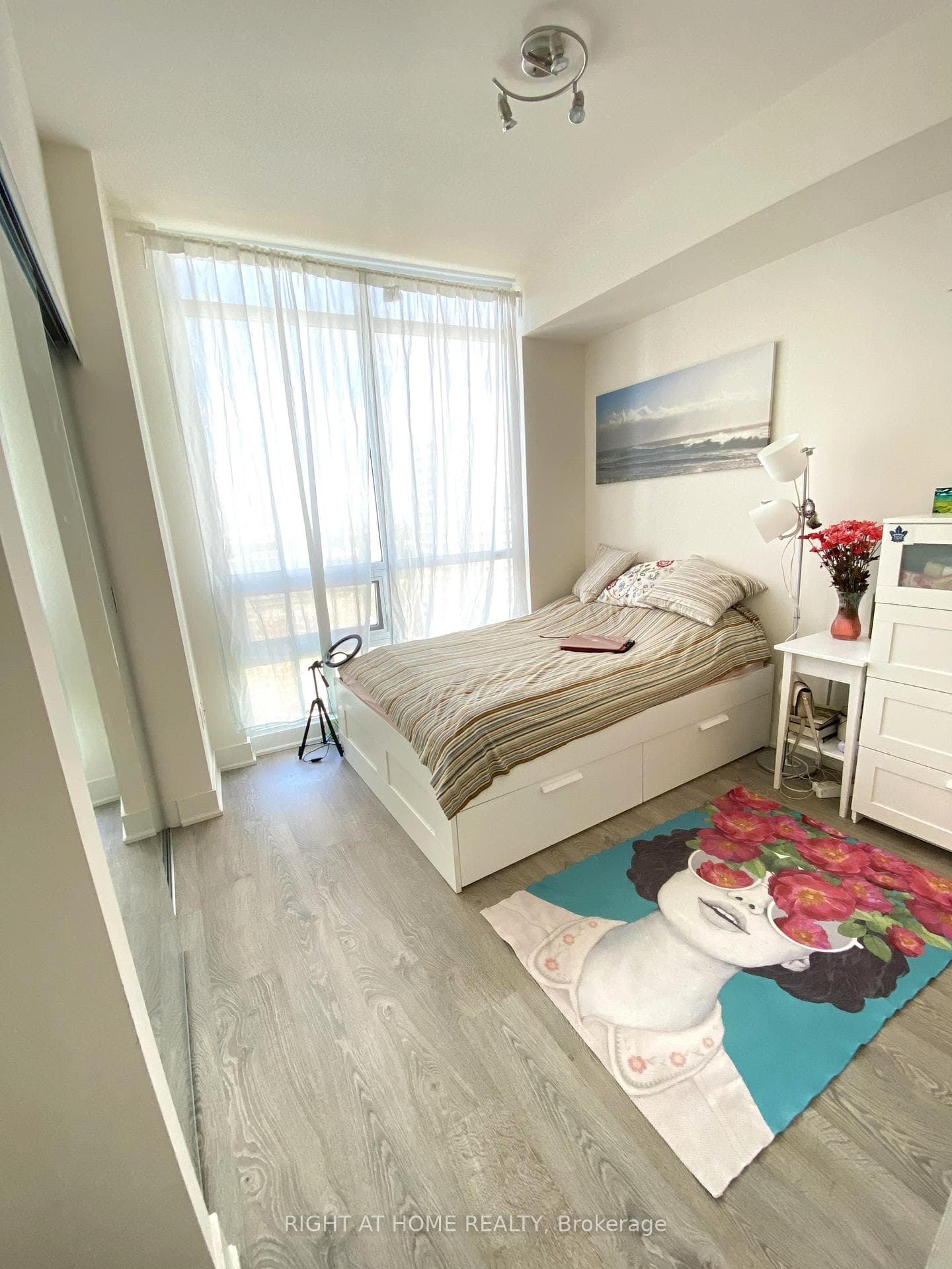 30 ROEHAMPTON Avenue Unit 2802 photo 10