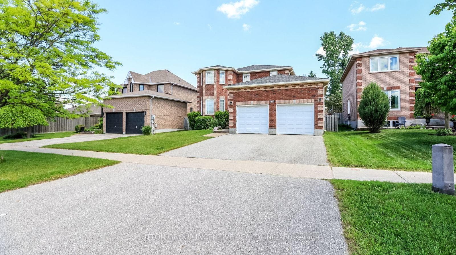 176 Hurst Drive photo 1