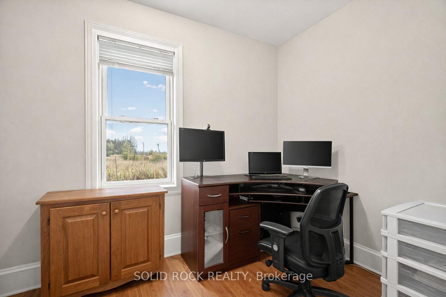 Main floor office/play room