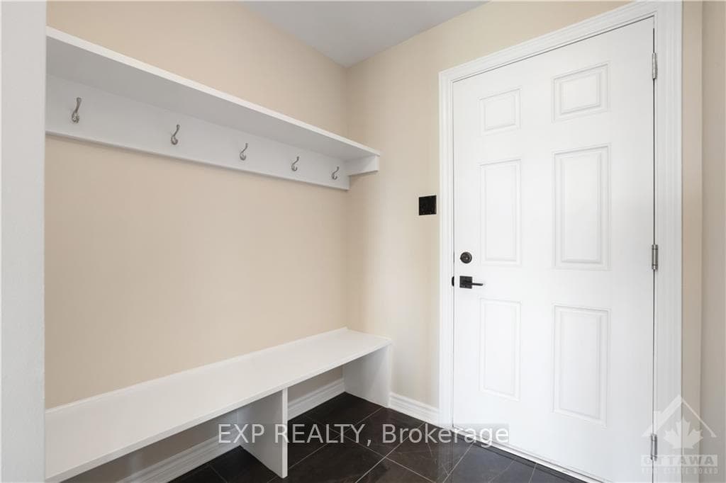 327 VENTOUX Avenue photo 12