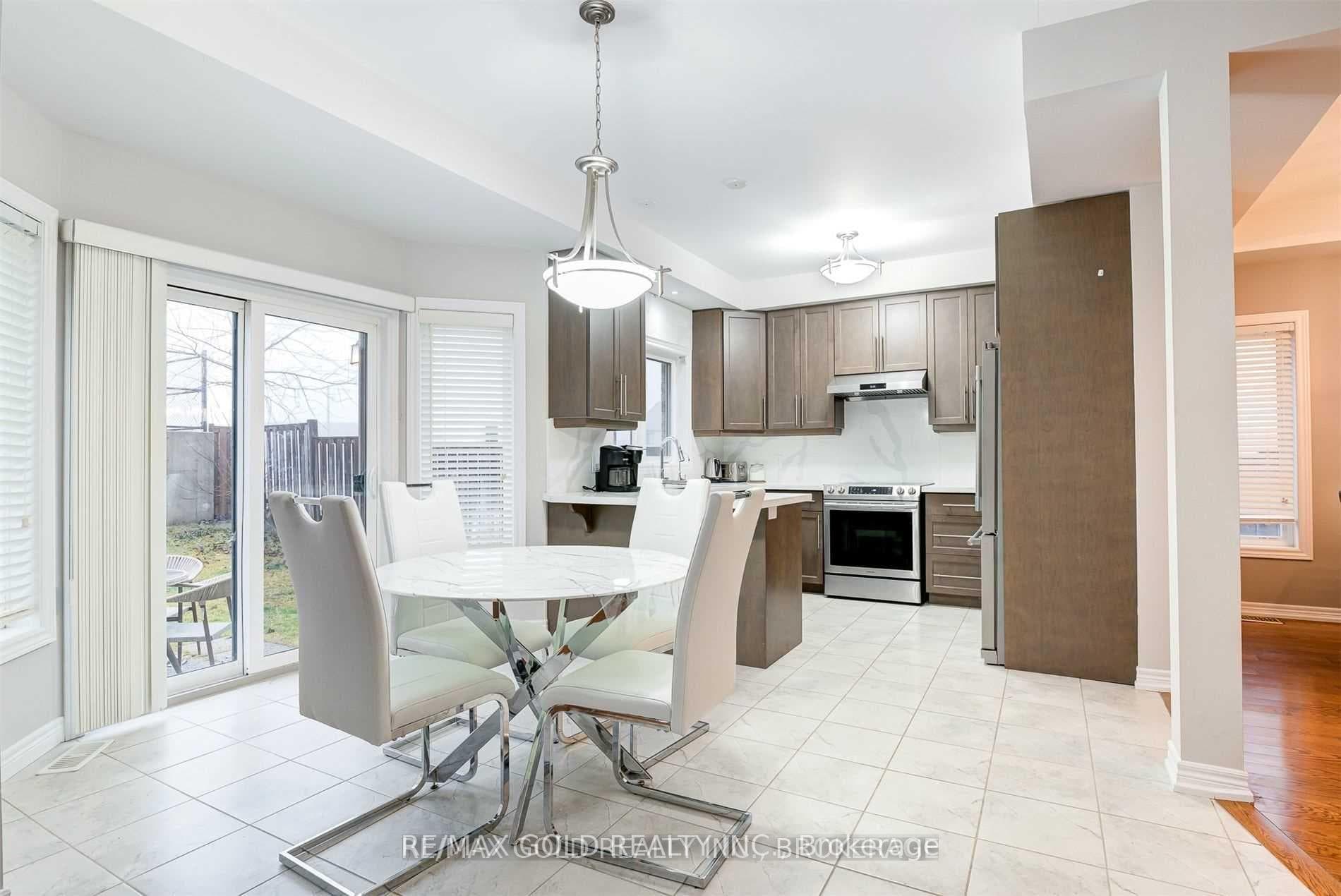 167 Elmbank Trail photo 15