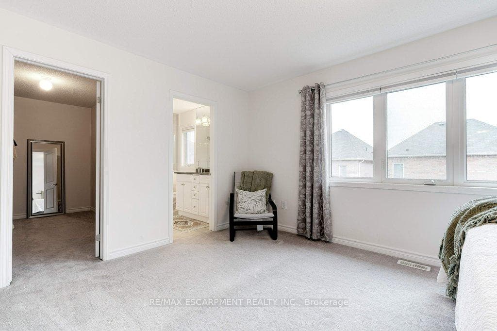 232 Chilver Heights photo 14