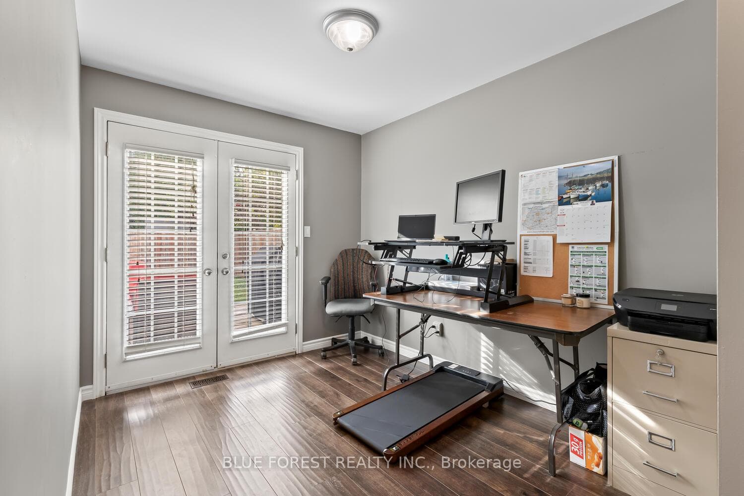 14 Aldersbrook Crescent photo 17