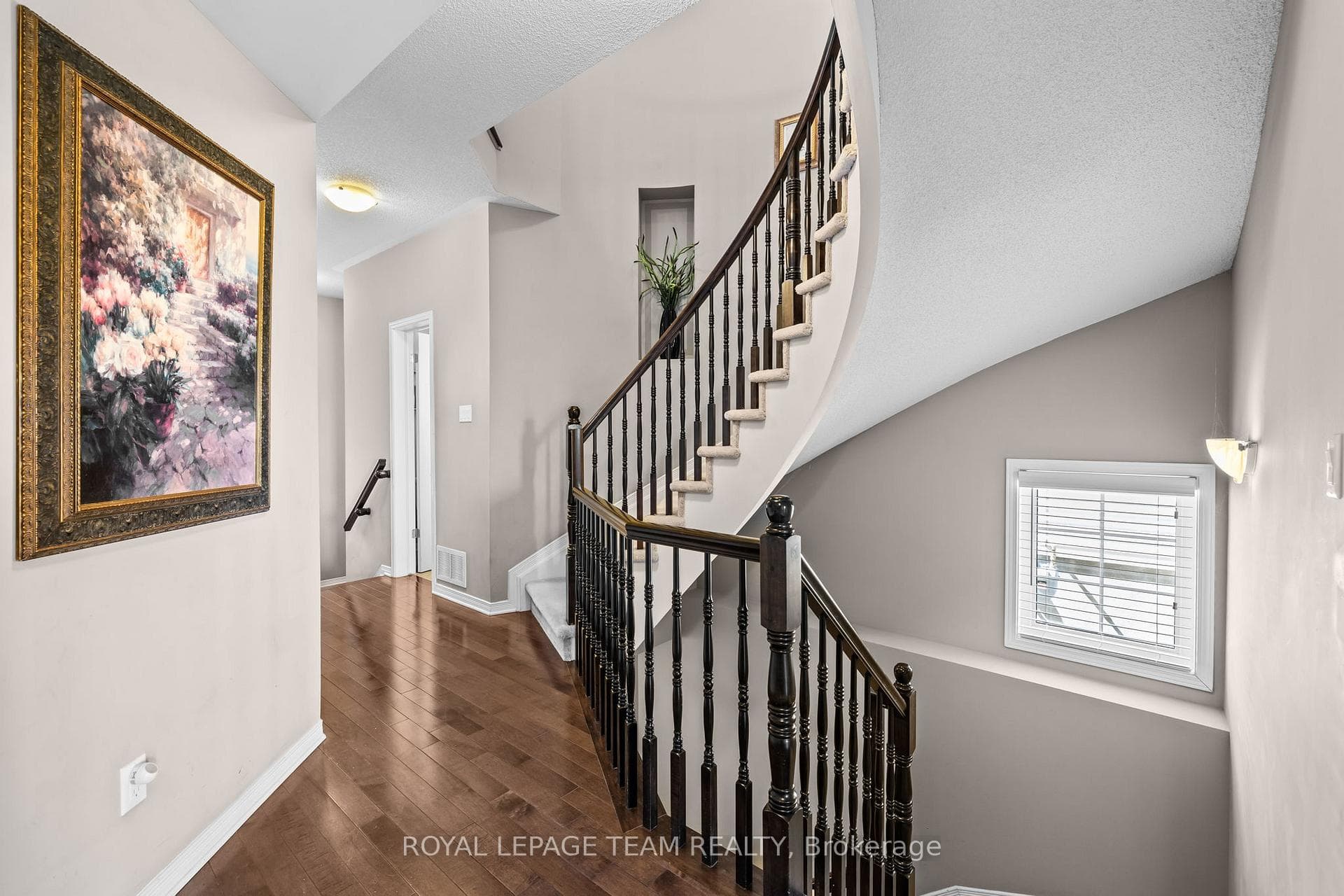 938 Torovin Private Avenue photo 3