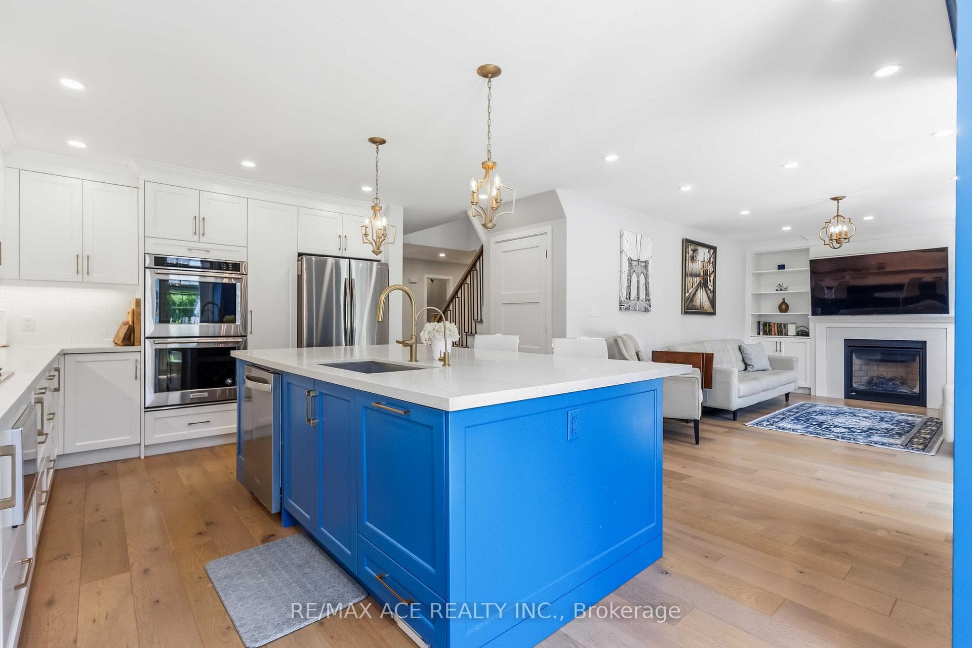 19 Barker Court photo 15