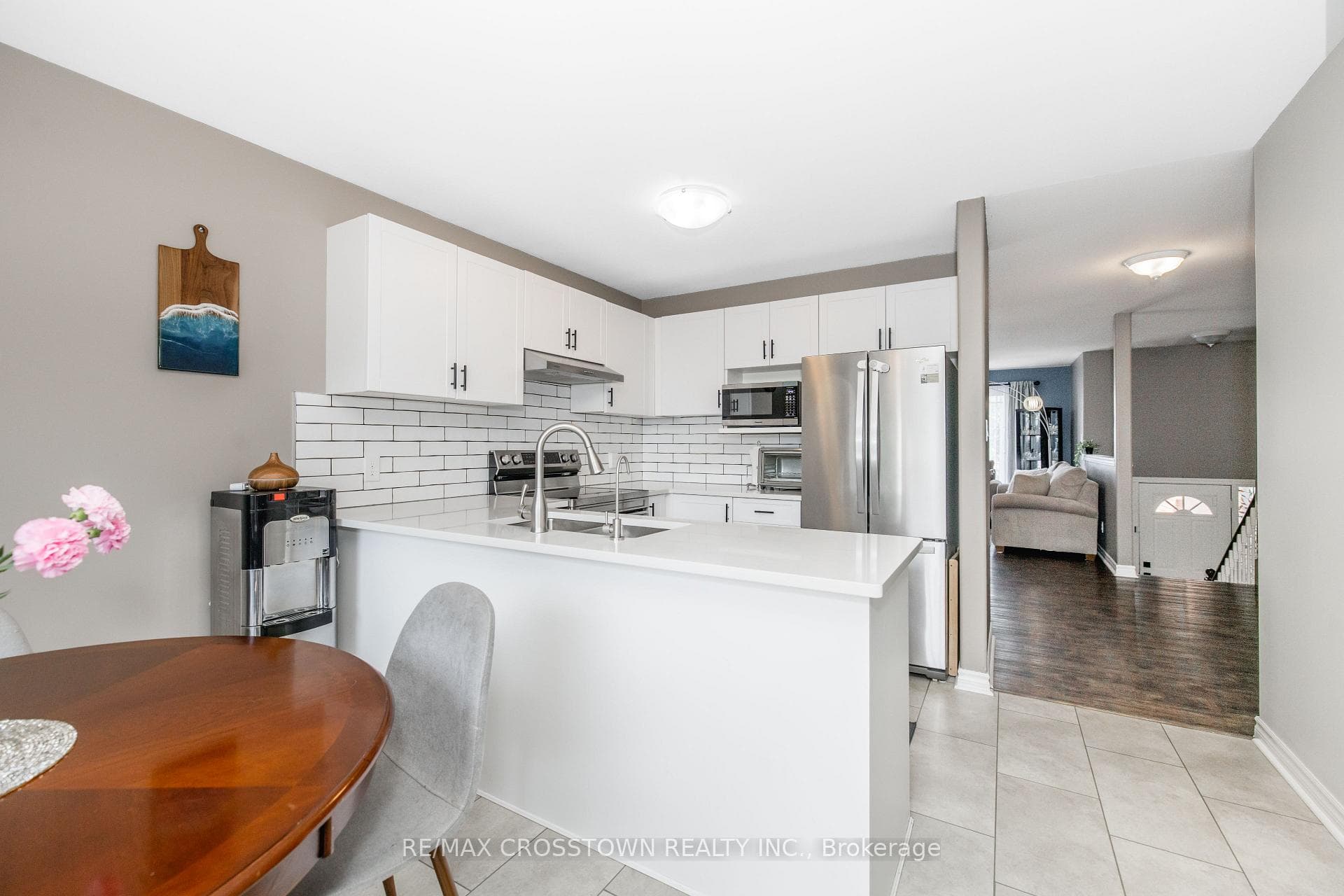 11 Revelstoke Court photo 15