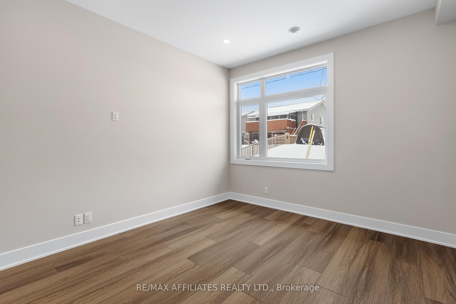 65 Ferrara Drive photo 20