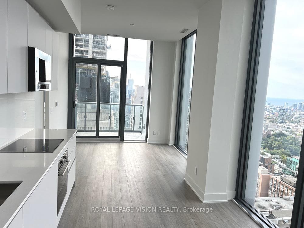 8 Cumberland Street Unit 5003 photo 15