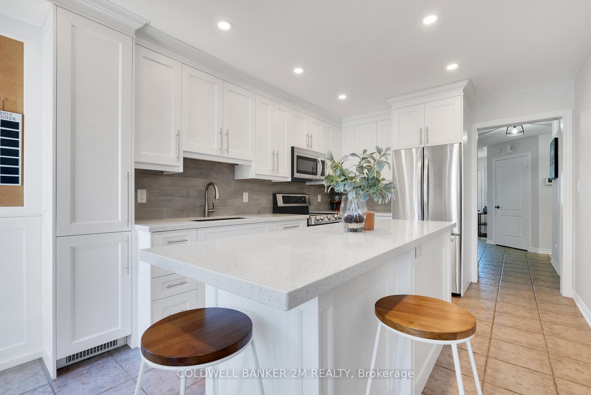 38 Castle Green Drive photo 8