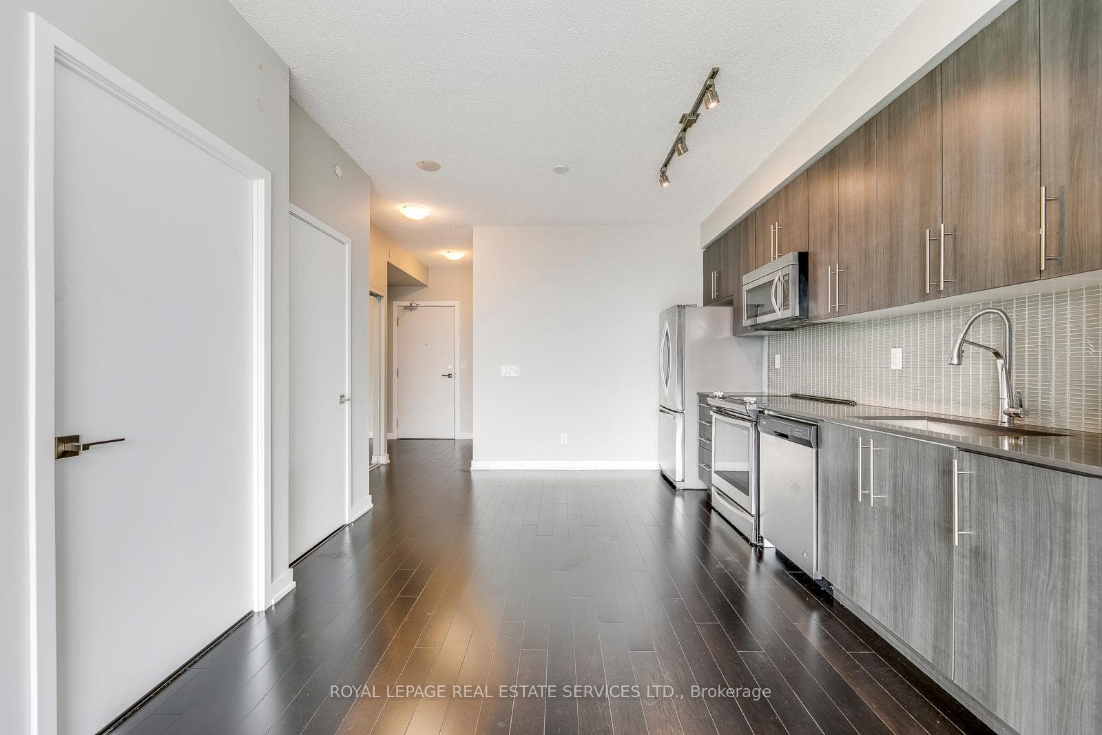 4011 Brickstone Mews Unit 3908 photo 12