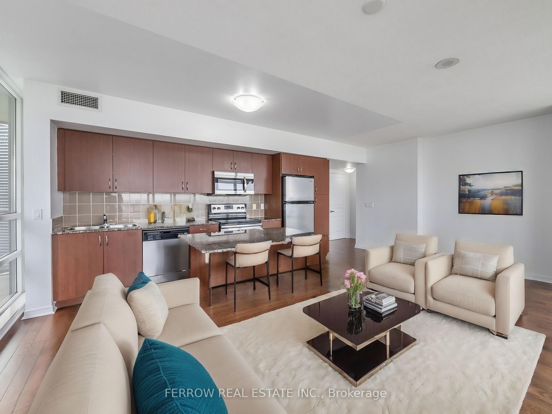 2230 Lakeshore Boulevard Unit 3204 photo 6