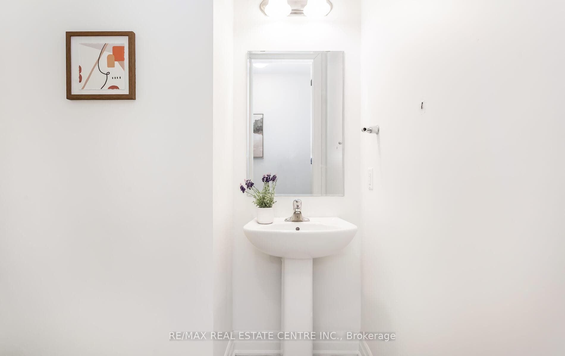 9 Brenscombe Road photo 18