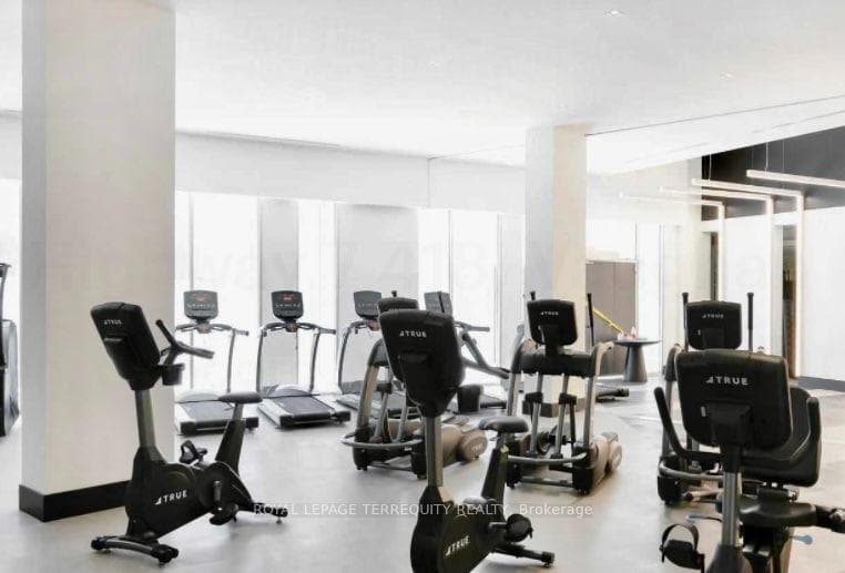 2908 Highway 7 Road Unit 507E photo 20