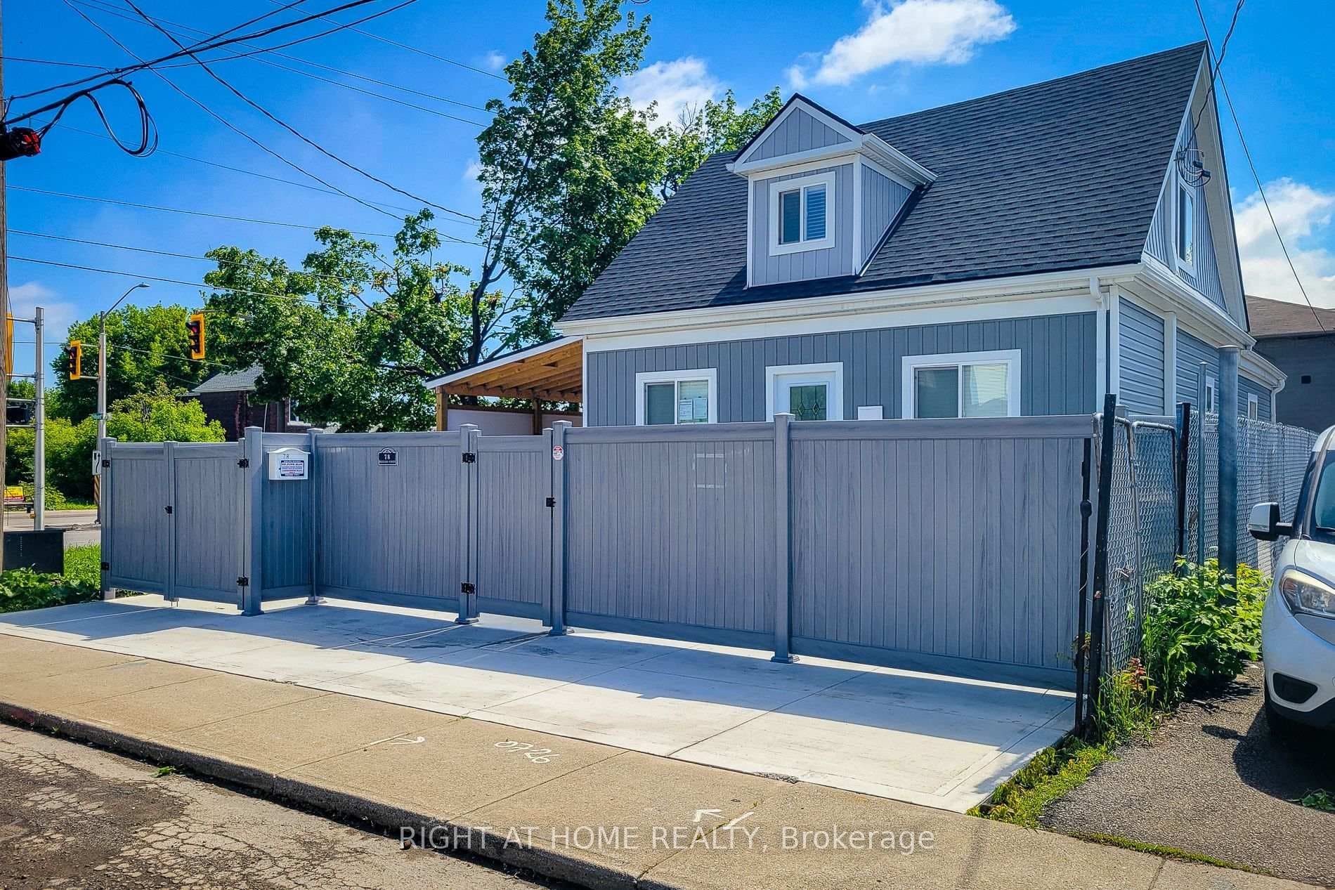 78 Hillyard Street photo 11