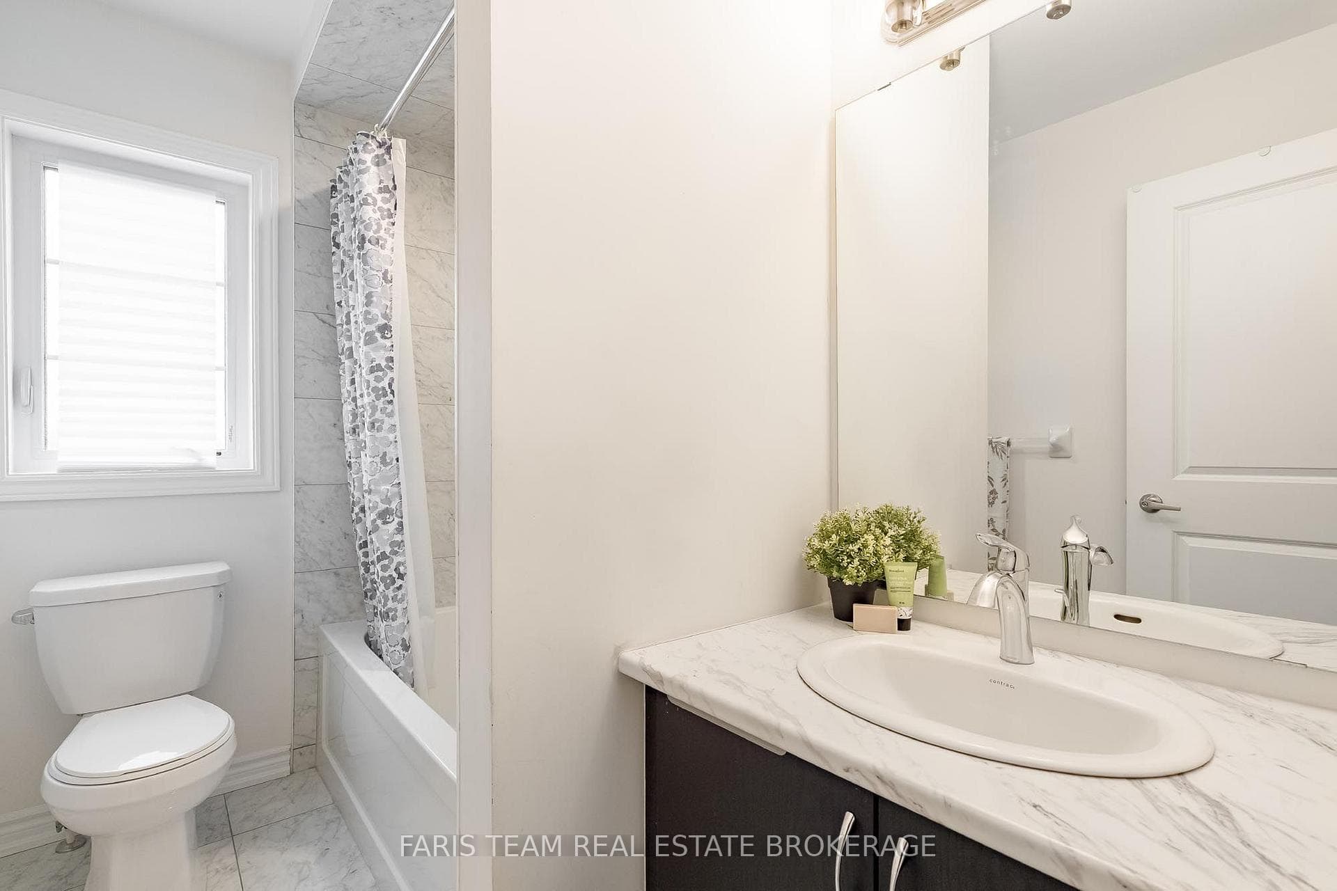 2263 Lozenby Street photo 31