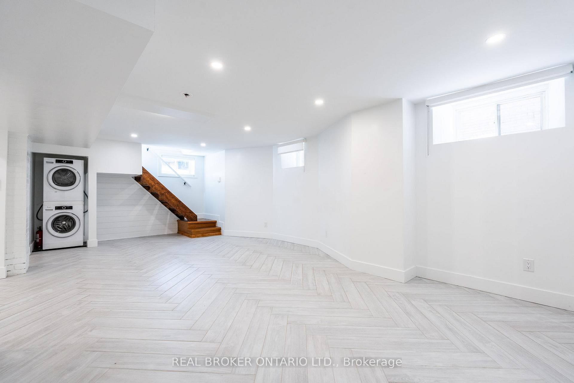 137 Sherman Avenue photo 30
