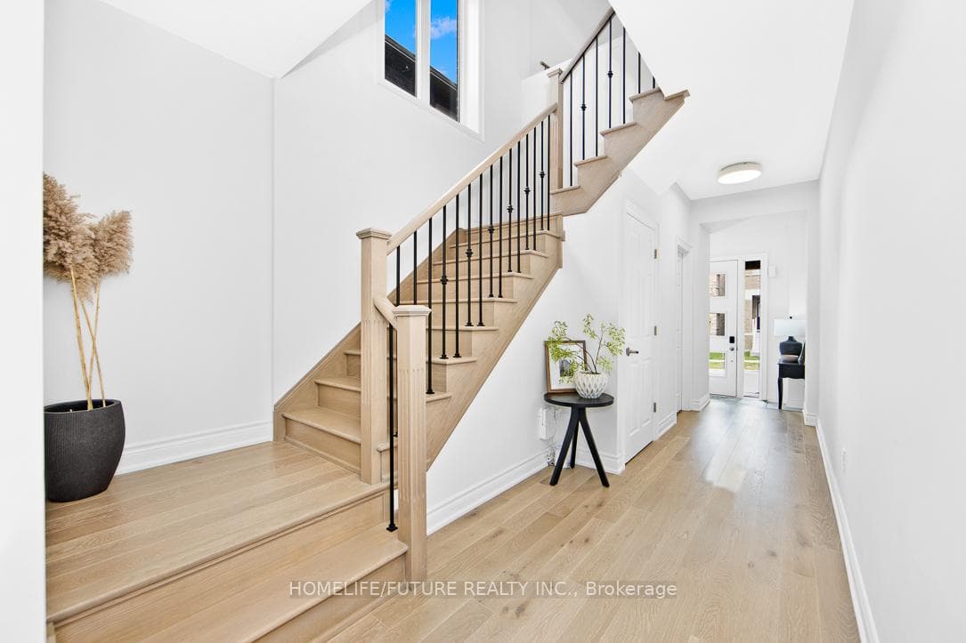 2462 Florentine Place photo 27