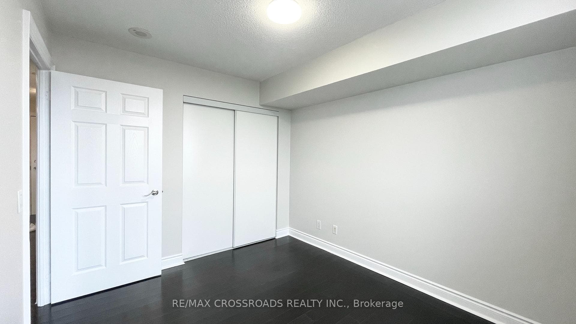 25 Greenview Avenue Unit 2028 photo 17