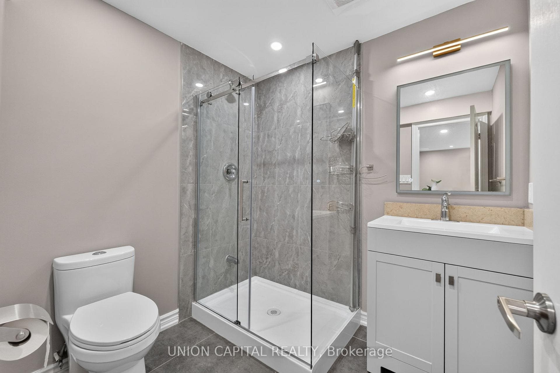 9 Ballymore Drive photo 33