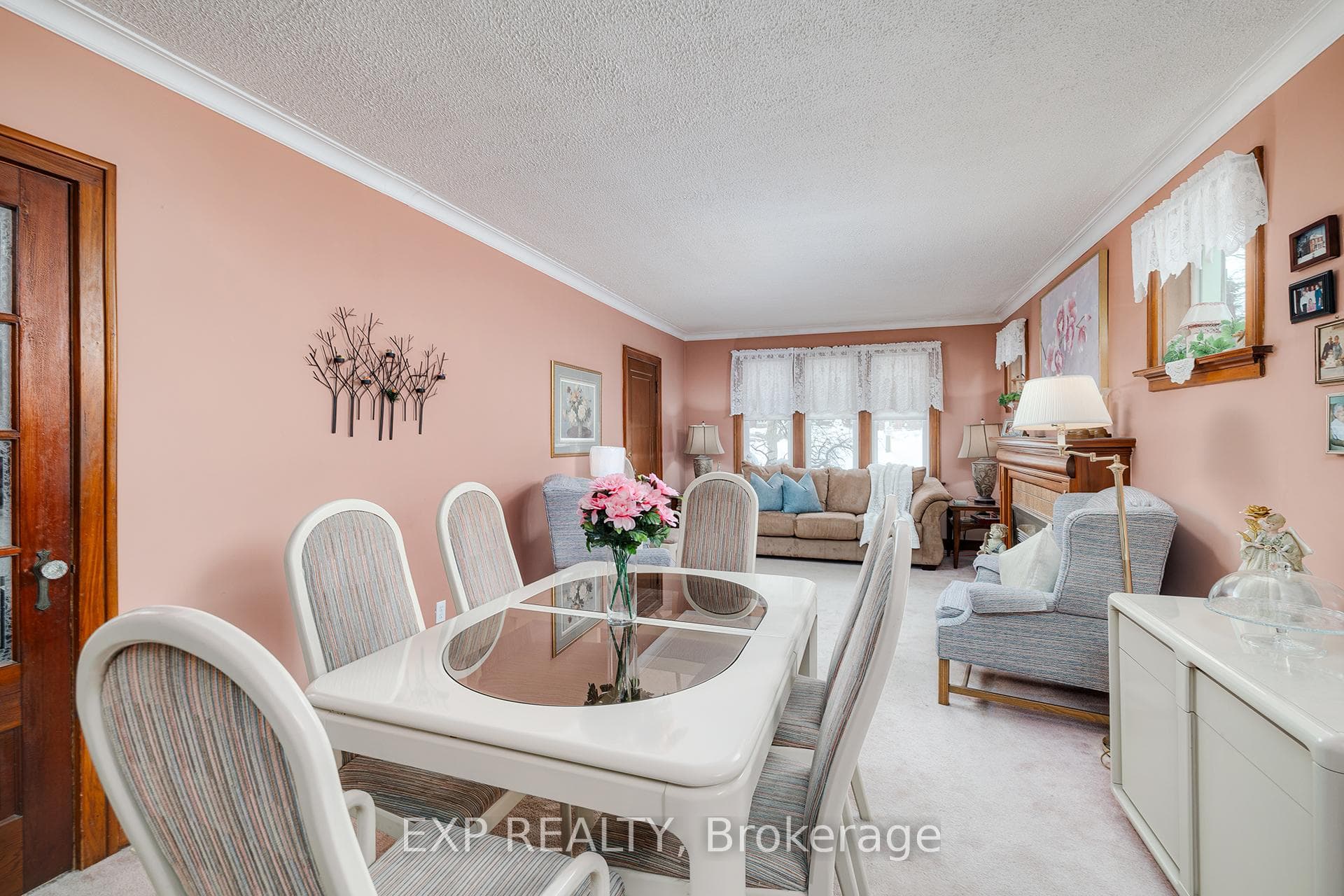 77 Borden Avenue photo 7