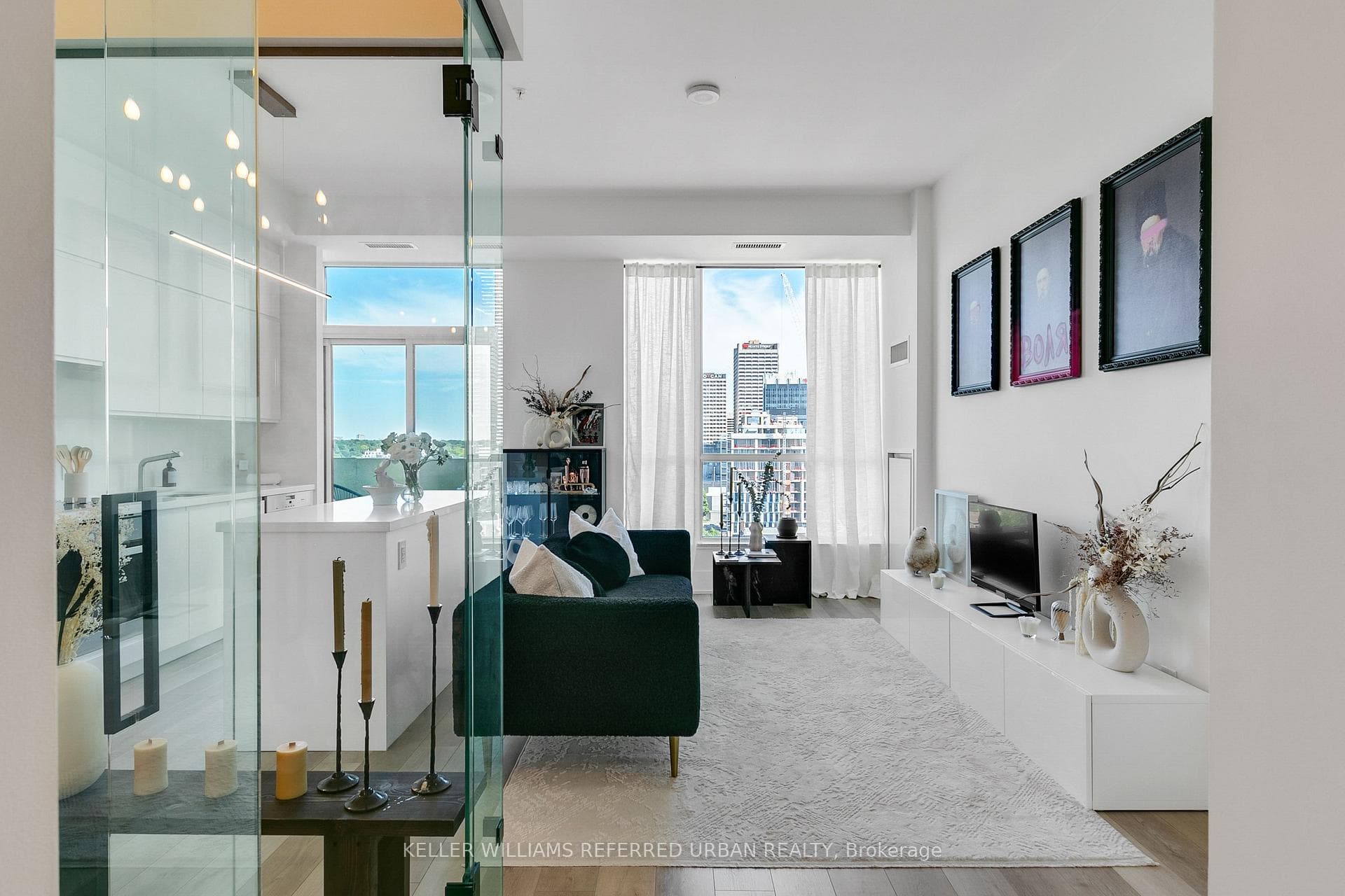 23 Glebe Road Unit 1009 photo 2