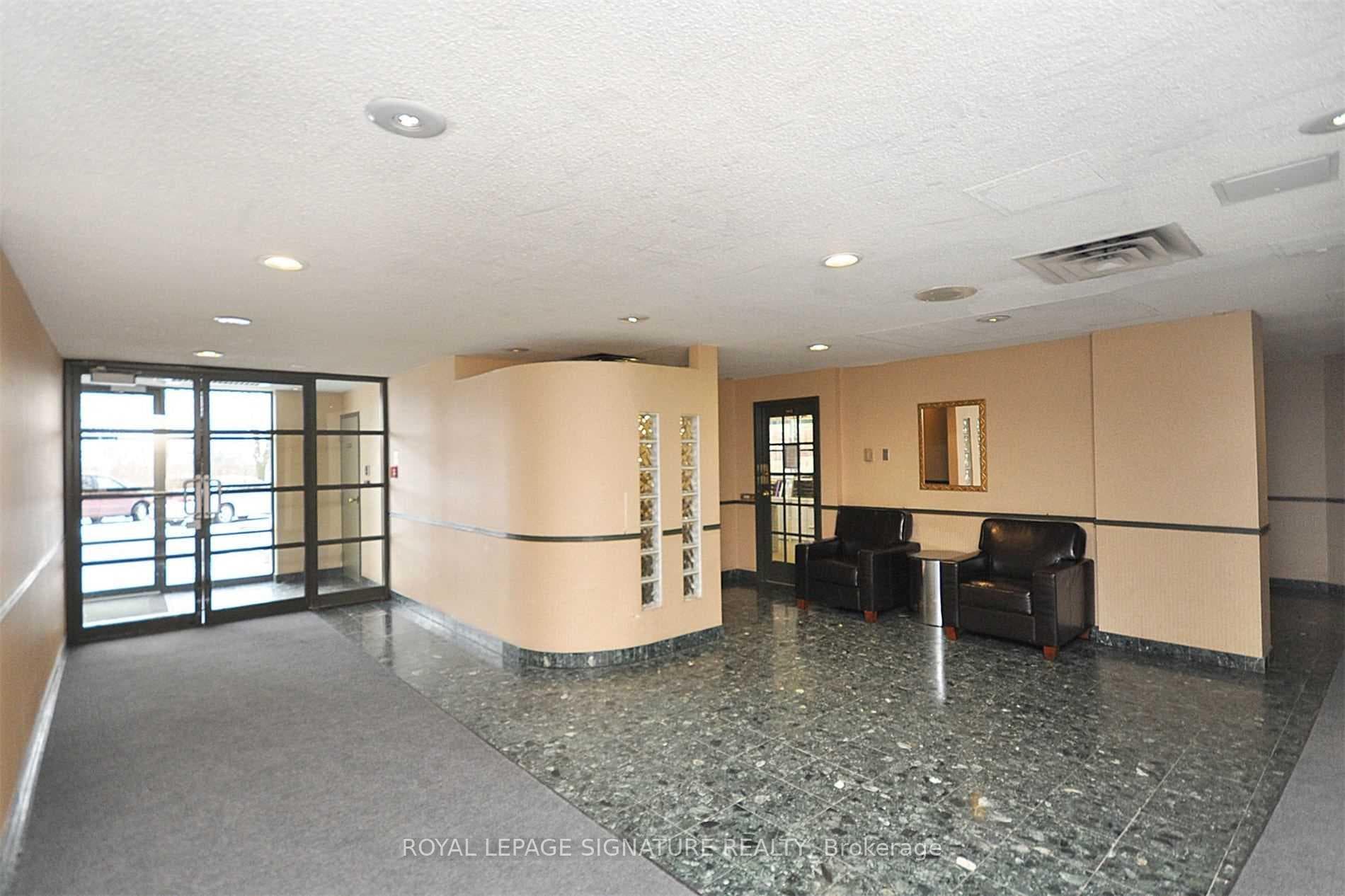 4205 Shipp Drive Unit 804 photo 4