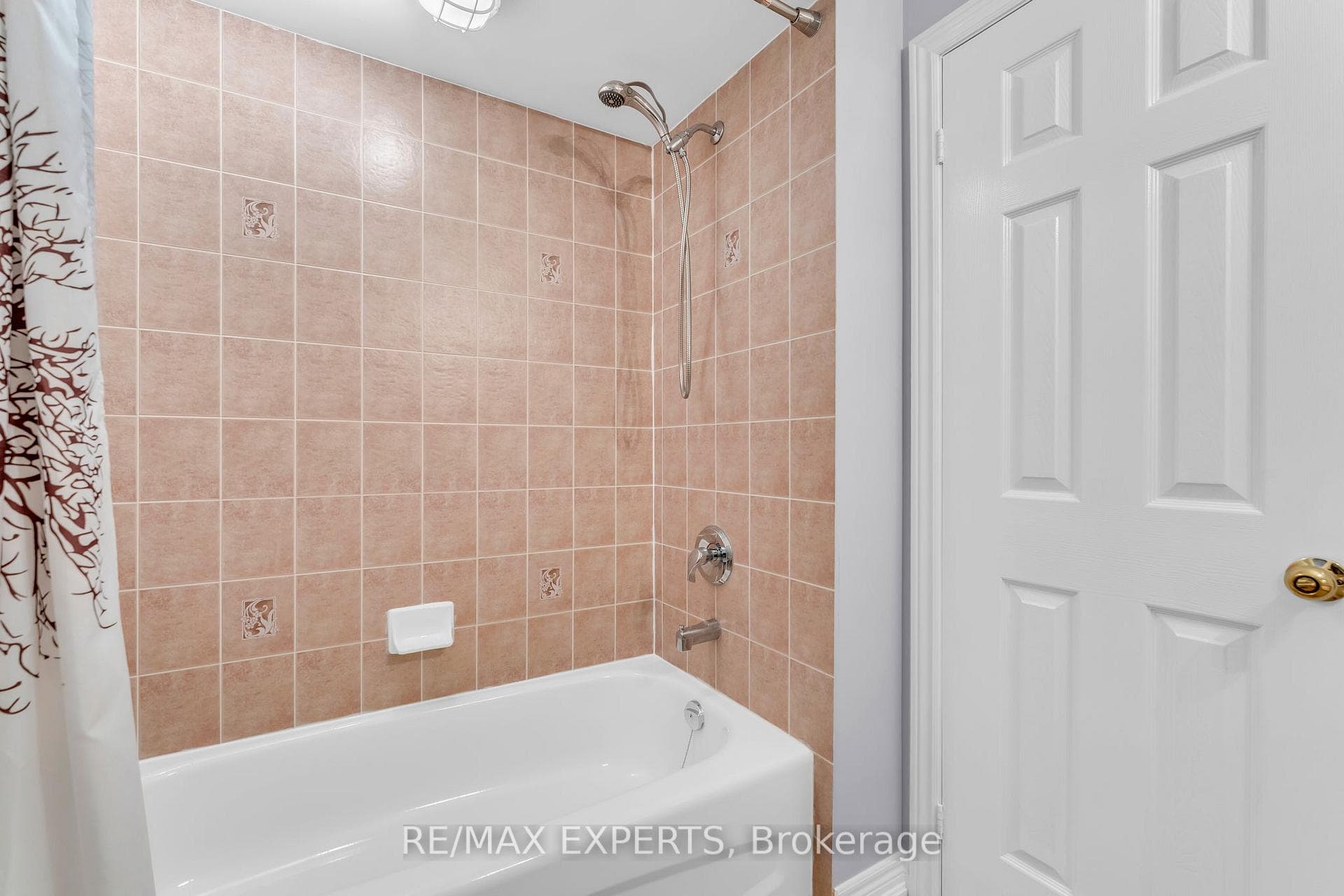 165 Terra Road photo 28