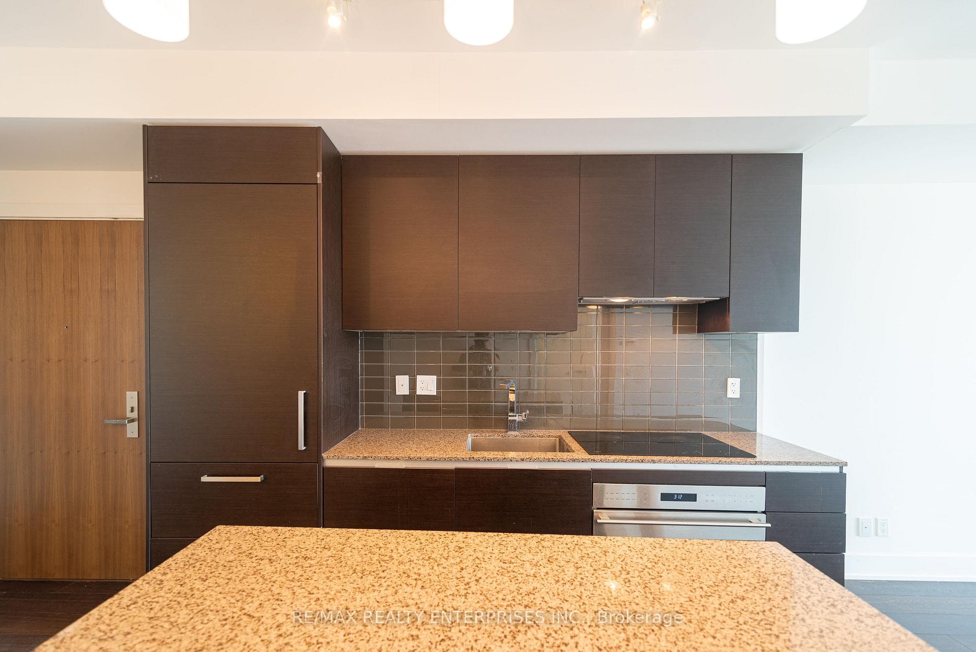 200 Bloor Street Unit 2505 photo 10