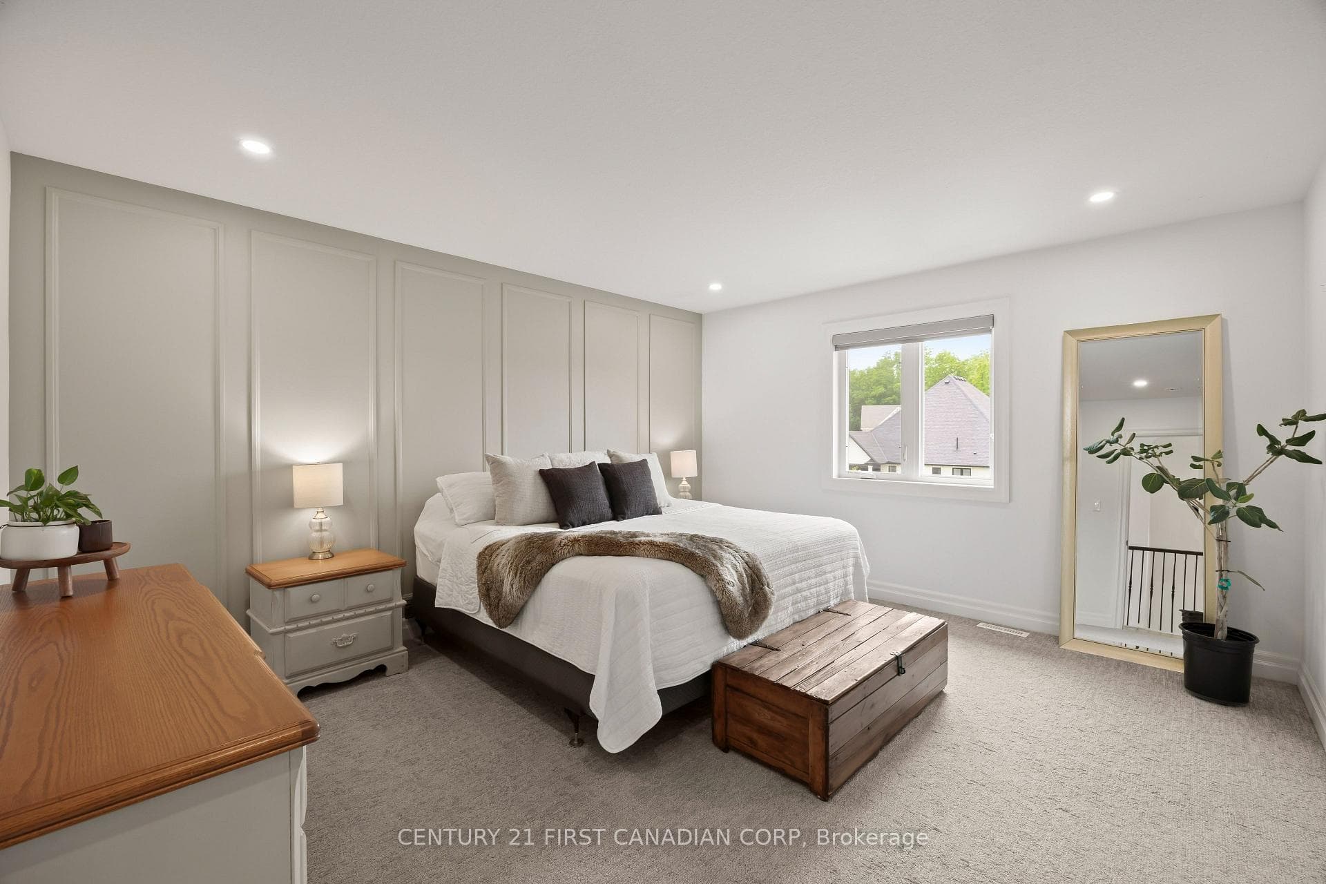 8 Oscar Davis Court photo 21