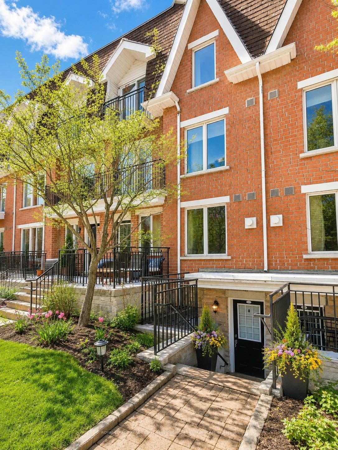 50 Joe Shuster Way Unit 215 photo 1